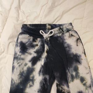 medium (12-14) black, blue and white sweatpants